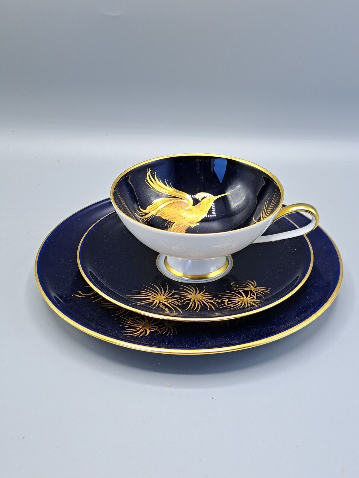 Hutschenreuther Porzellan, 1 Teller, 1 Tasse, 1 Untertasse, Antiquität